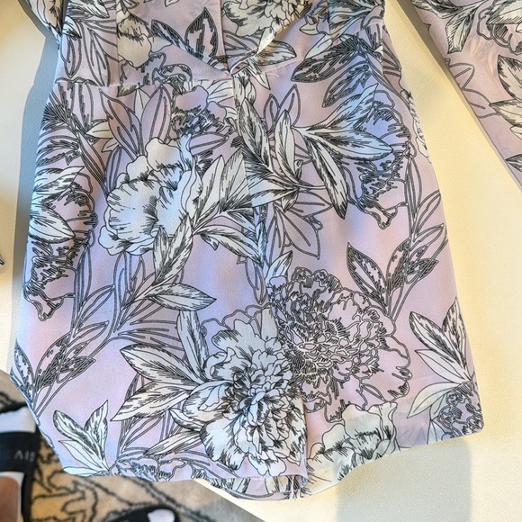 Stunning silk romper hundred percent polyester worn one snow returns - Picture 3 of 7